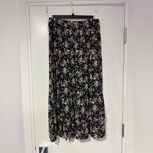 Ruffle detail midi skirt